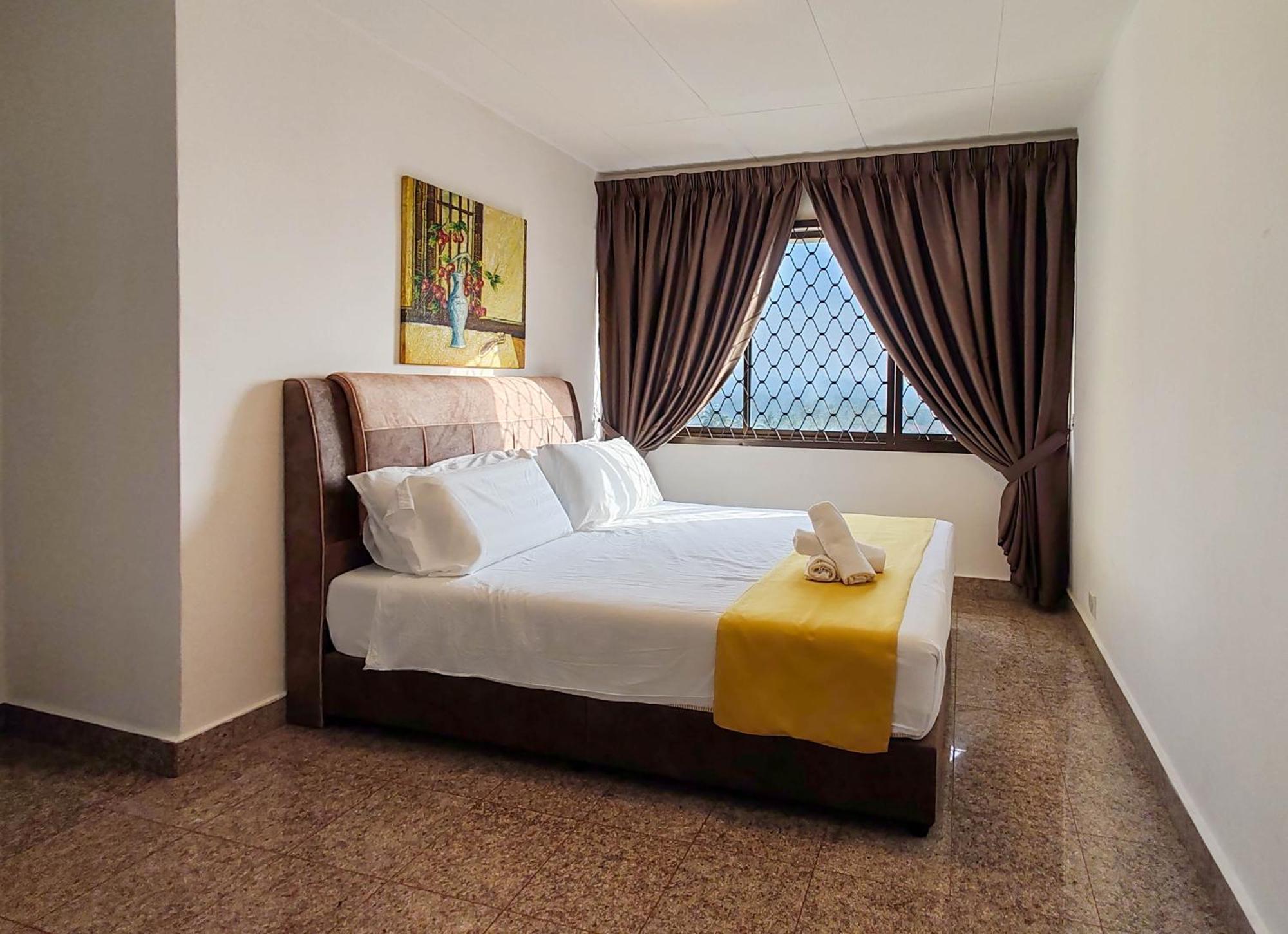 'Newly Refurbished' 'Sunny Seaview' At Regency With 2 Carpark By Shine Stay Port Dickson Exterior foto